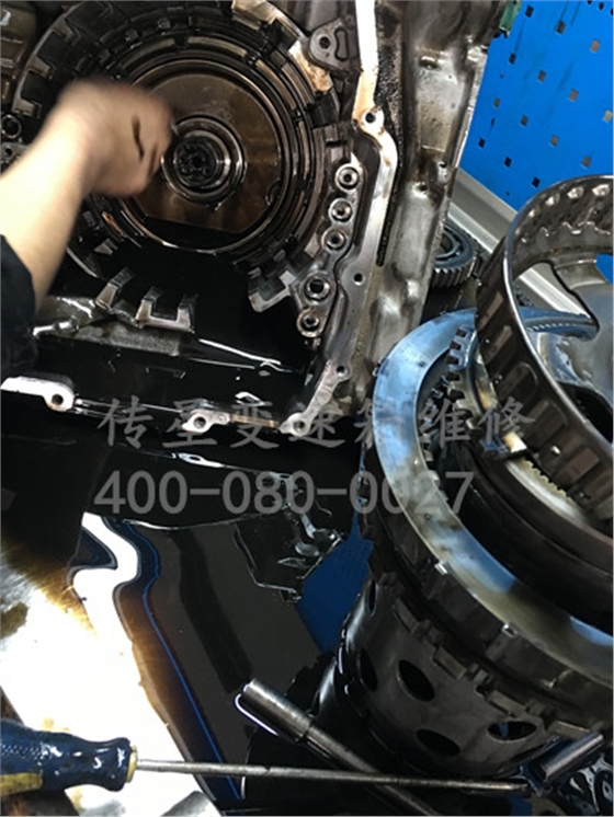 自动变速箱维修