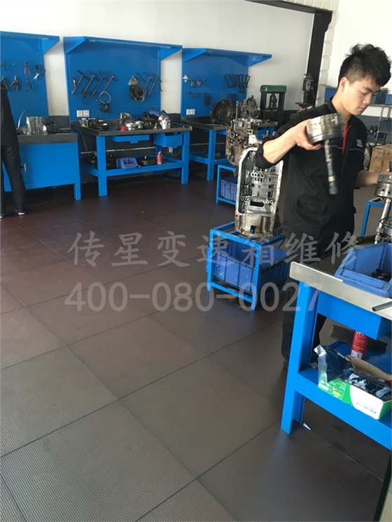法拉利自动变速箱维修