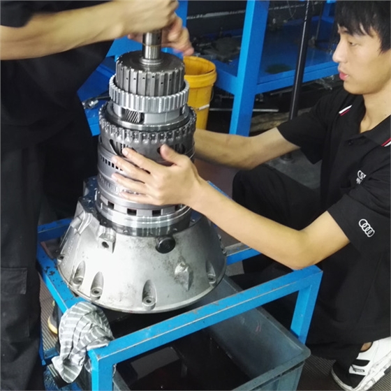 奔驰变速箱维修