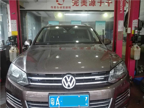 大众途锐自动变速箱维修