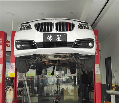 宝马530自动变速箱维修：升档延迟
